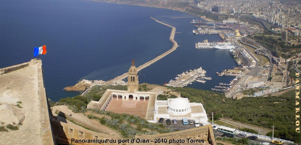 ORAN 2010 pano le port d'Oran.jpg